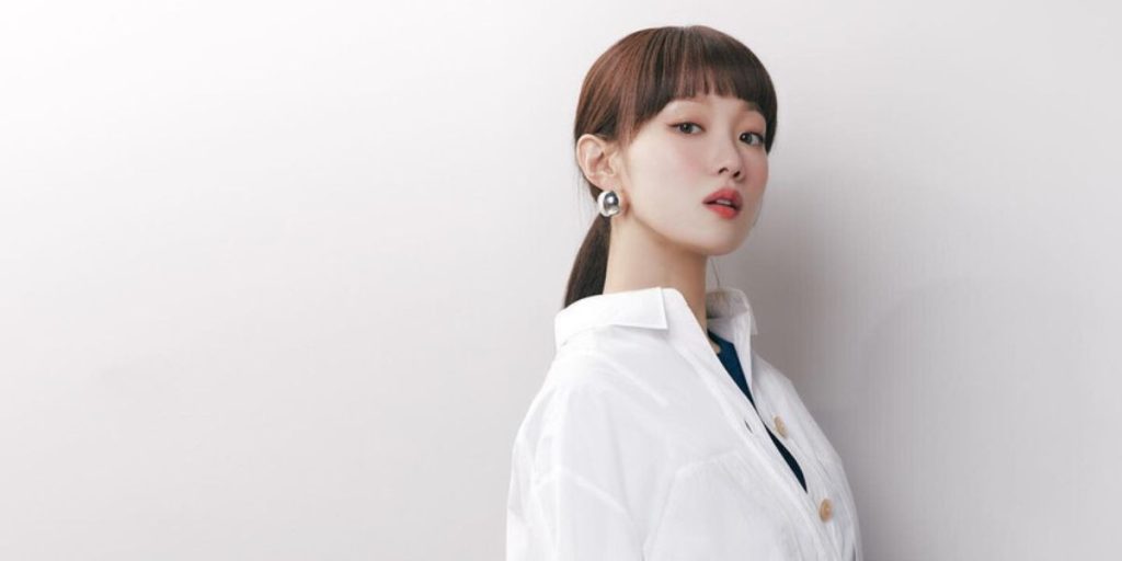 Lee Sung Kyung x AtG