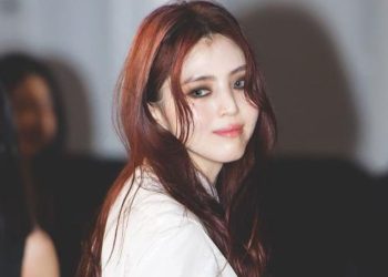 Han So Hee at Lady Dior exhibition