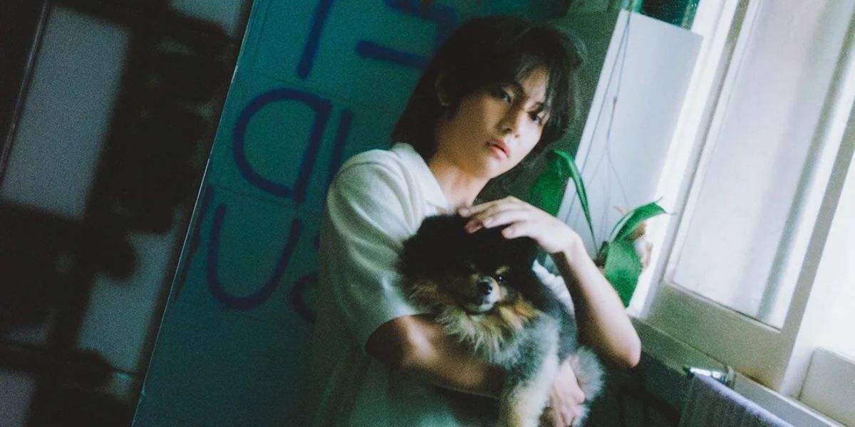 V and Yeontan in a concept photo for 'Layover'
