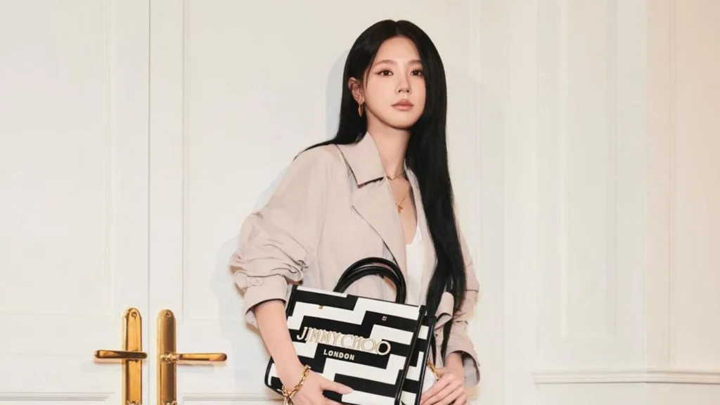 Miyeon of gidle in Jimmy Choo Spring/summer collection