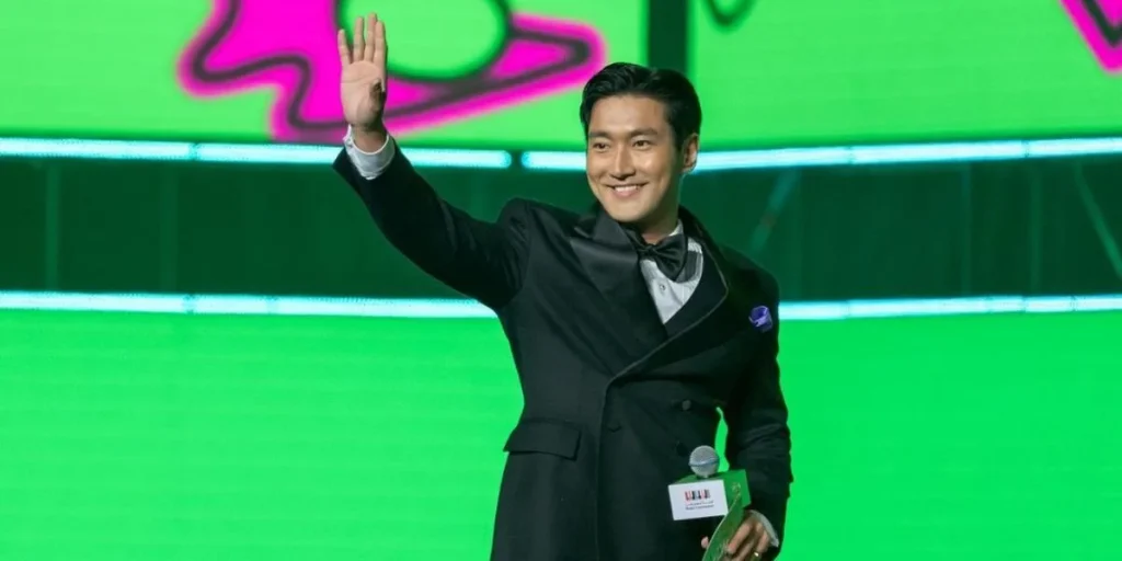 choi siwon of super junior at SMTOWN LIVE 2024