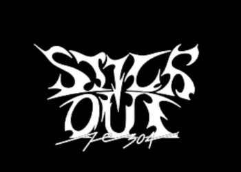 NMIXX Fe3O4: STICK OUT