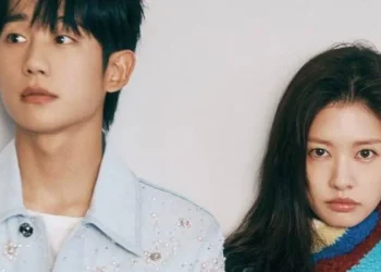 Jung Hae In and Jung So Min for Elle Korea