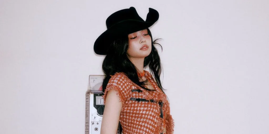 BLACKPINK's Jennie in a Teaser for Mantra