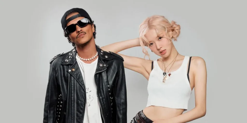 Rosé and Bruno Mars in a teaser for APT.