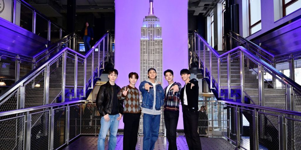 SEVENTEEN Members Vernon, Dino, Mingyu, Joshua, and DK at Empire State Building in New York