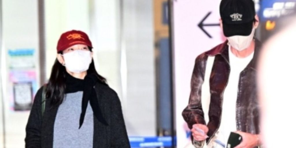 Shin Min Ah and Kim Woo Bin at ICN Airport