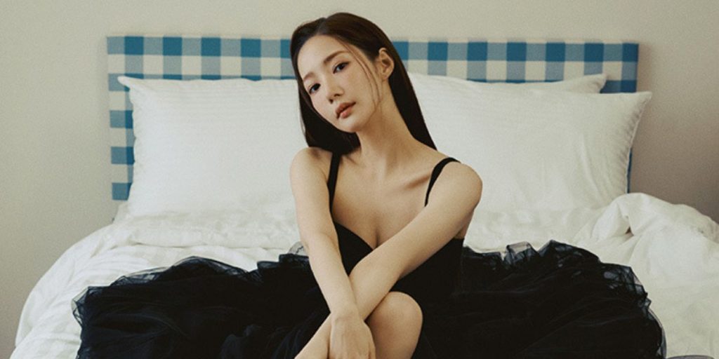 Park Min Young for Cosmopolitan Korea