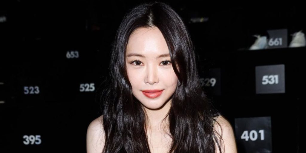 Son Naeun at Dolce Gabbana FW2023 Show