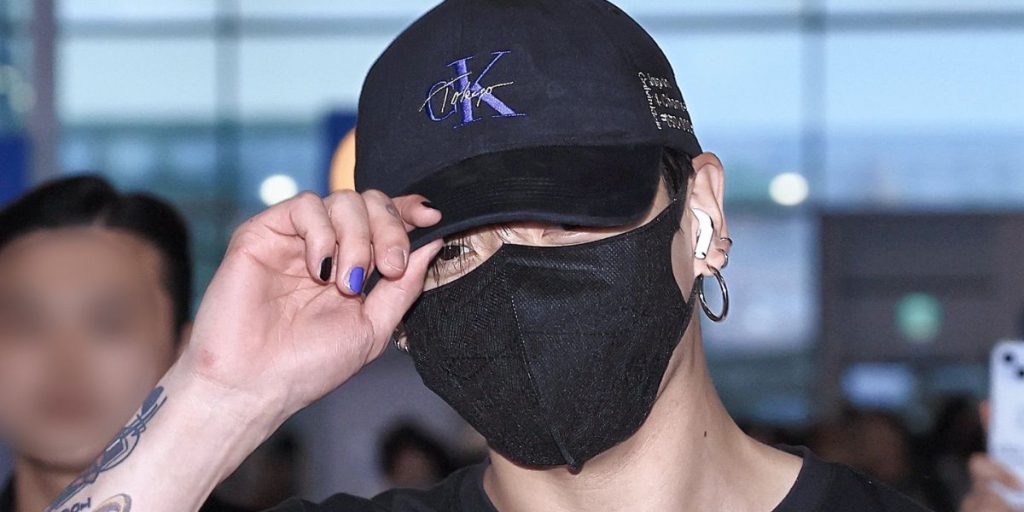 Jungkook at Incheon International Airport