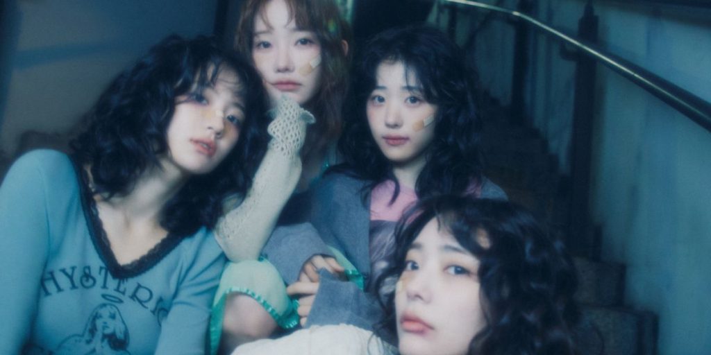 QWER in a teaser for third mini-album ''In a million noises, I’ll be your harmony'