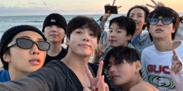 BTS in a weverse live on August 17, 2025