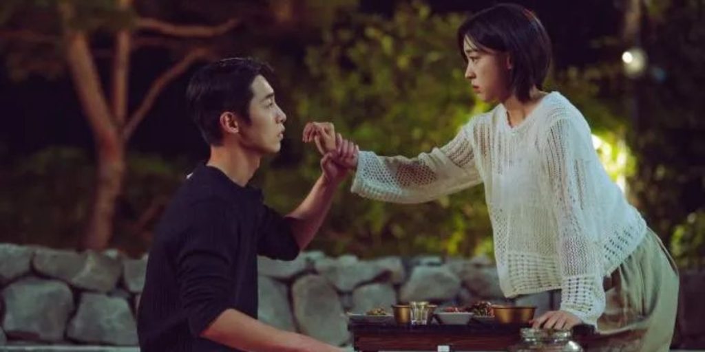 Lee Jae Wook and Choi Sung Eun in a still from 'Last Summer'