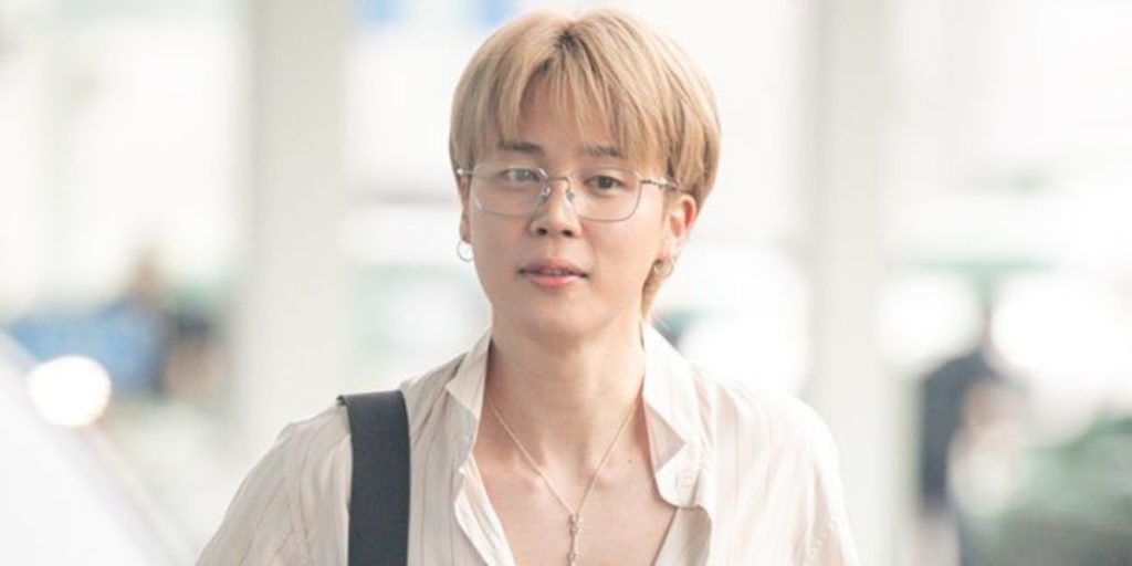 BTS Jimin at the ICN Airport, departing for Paris to attend Dior SS26 Show