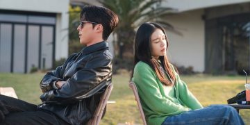 Jang Ki Yong and Ahn Eun Jin in a still from 'Dynamite Kiss'