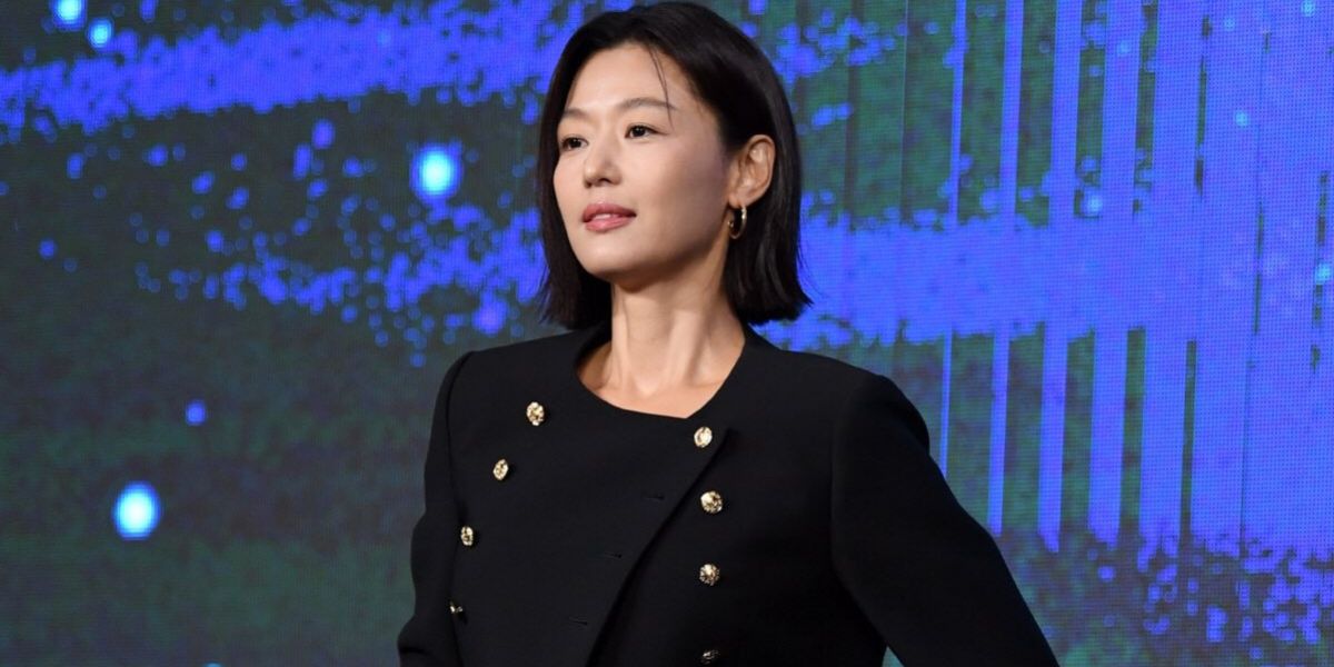 Jun Ji Hyun at the press conference of 'Tempest'