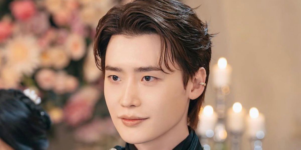 Lee Jong Suk in a teaser for 'The Remarried Empress'