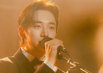 Lee Junho in a still from drama 'Typhoon Family'