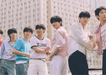 EVNNE in a teaser for 'LOVE ANECDOTE(S)'