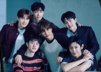 EXO fanmeeting 'EXO'verse' poster