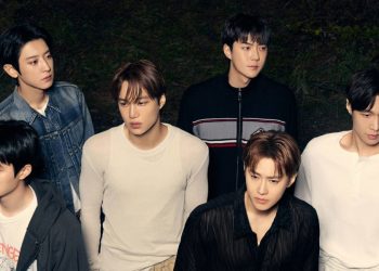 EXO in a 'REVERXE' trailer photo