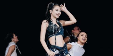 Jennie of BLACKPINK performing during 'Deadline' tour