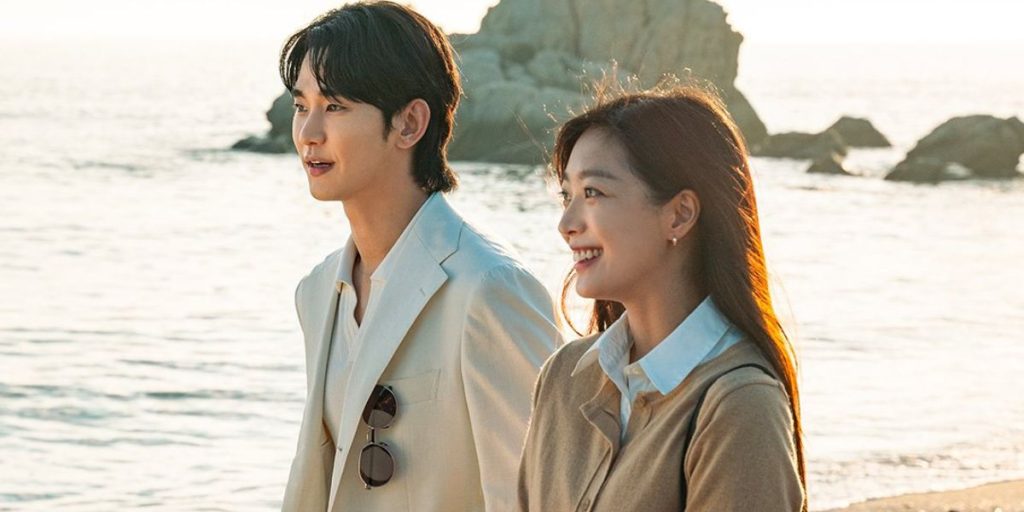 Kim Soo Hyun and Jo Bo Ah in a still from 'Knock Off'